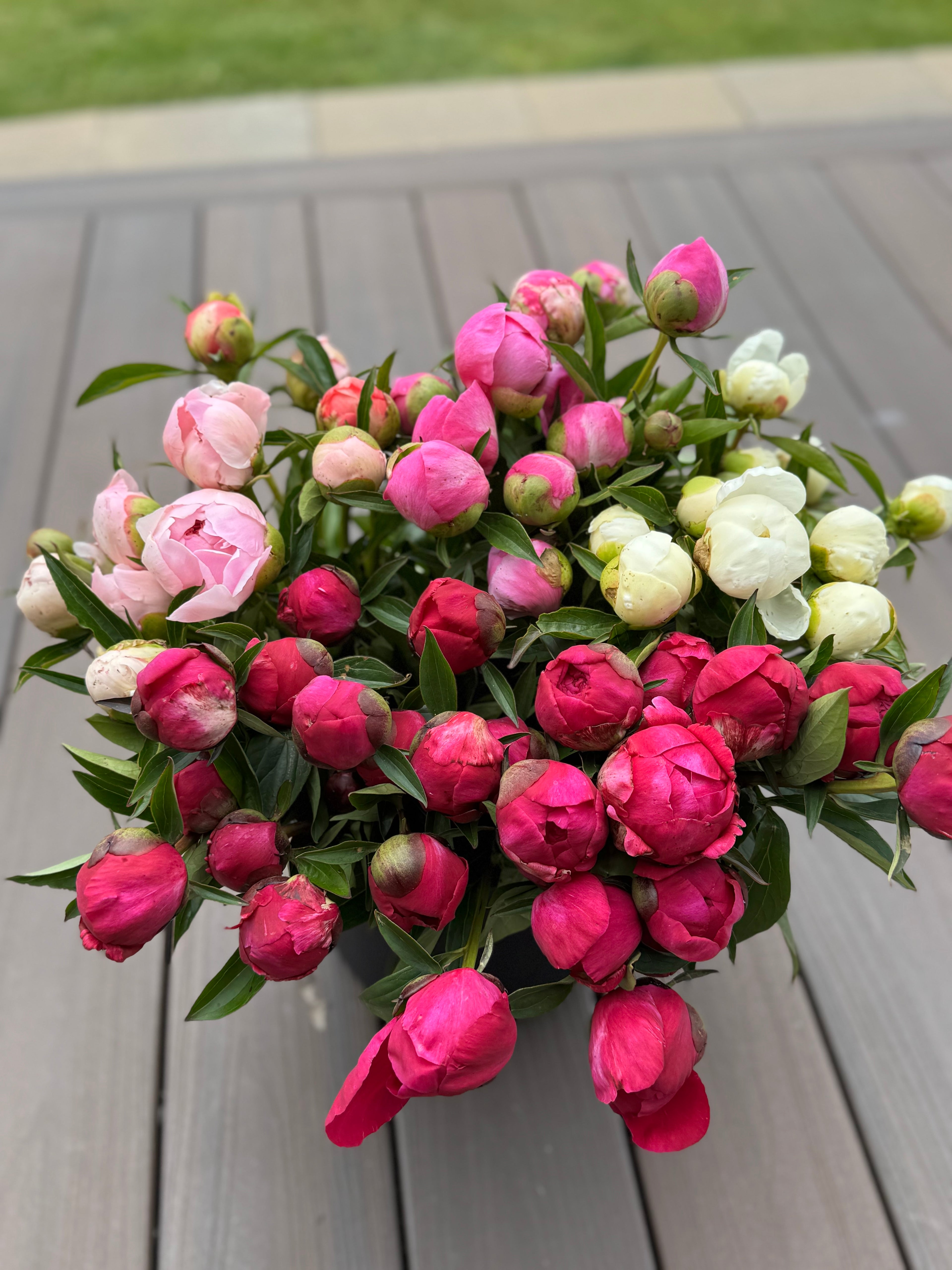 PEONY Lover’s Bouquet